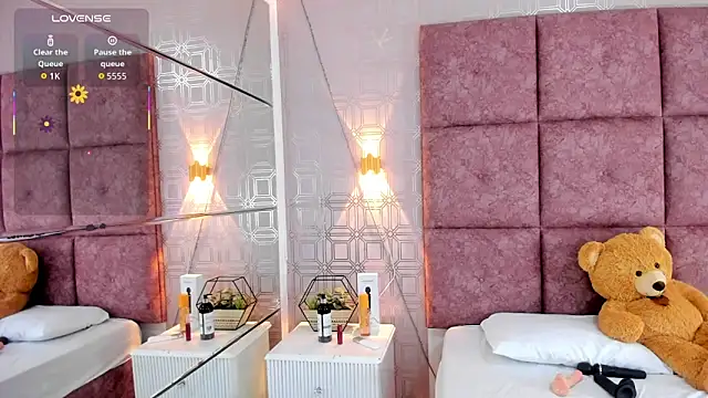 AmyStar1 online show from 09.13.25