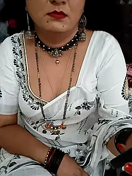 Snapshot of Niharika555 chatting on 04.25.26 Niharika555 online show from 04.25.26