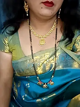 Snapshot of Niharika555 chatting on 04.28.26 Niharika555 online show from 04.28.26
