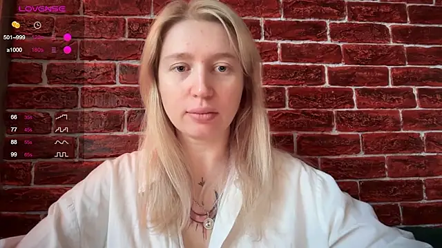 CitrusBlissss online show from 11.15.25