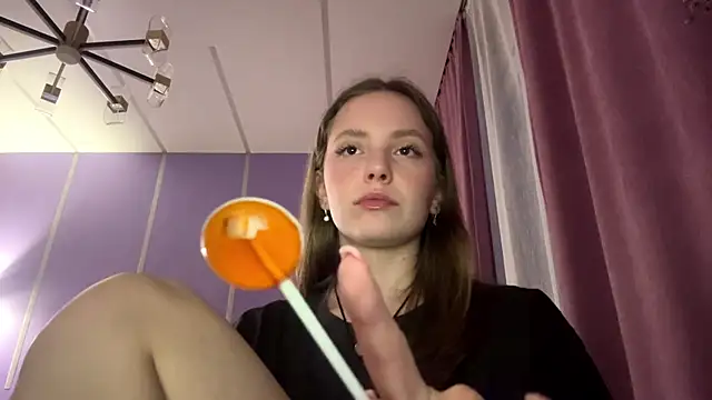 LinaMoonBlessed online show from 04.26.26