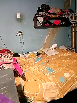 miroqui143 online show from 10.03.25