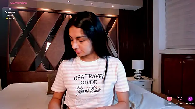 AidaJones online show from 02.11.26