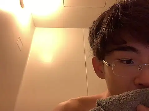 kurusu46 online show from 10.13.25