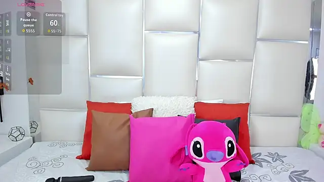 JessieAdamss online show from 12.18.25