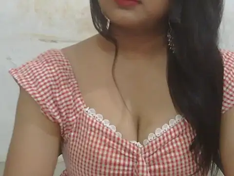 Snapshot of POOJA_199 chatting on 05.16.26 POOJA 199 online show from 05.16.26