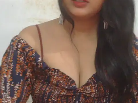 Snapshot of POOJA_199 chatting on 06.02.26 POOJA 199 online show from 06.02.26