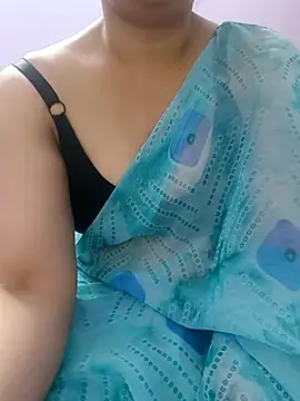 Snapshot of roshni_agrawal0 chatting on 05.02.26 roshni agrawal0 online show from 05.02.26