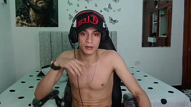 Ethanho0t online show from 01.06.26