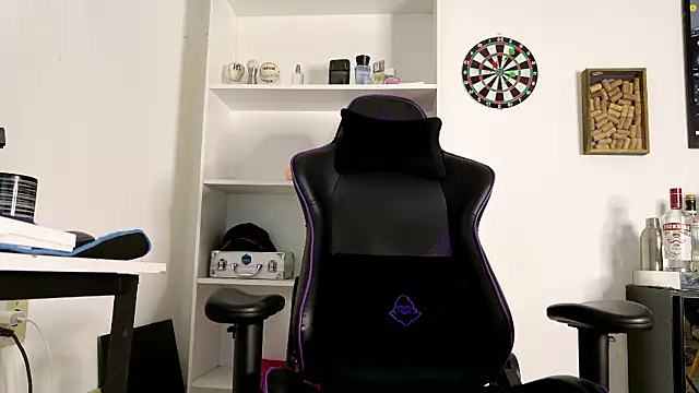 aaron nvk online show from 10.17.25