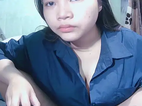 Lily3322 online show from 02.04.26