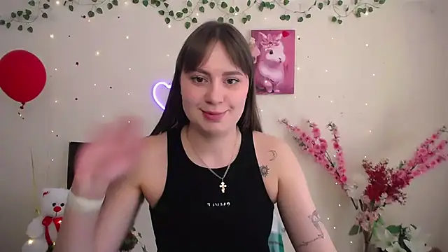 Snapshot of Amanda_Bright_ chatting on 04.27.26 Amanda Bright online show from 04.27.26