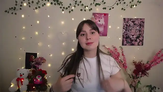 Snapshot of Amanda_Bright_ chatting on 05.27.26 Amanda Bright online show from 05.27.26