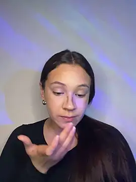 HinataArai online show from 10.27.25