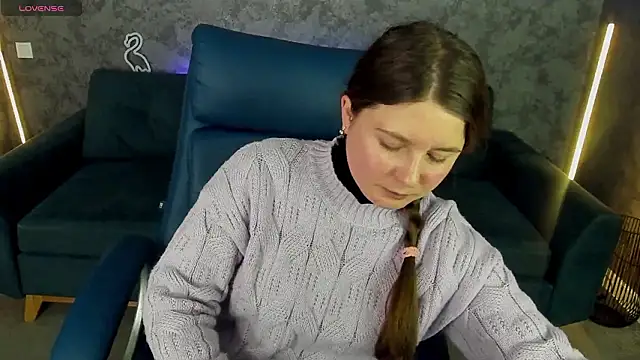 CraveeDoll online show from 02.02.26