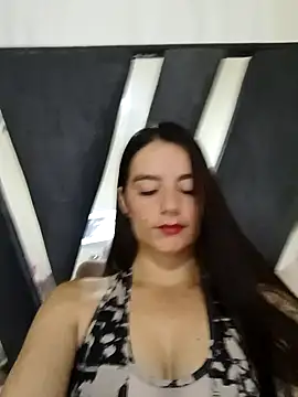Snapshot of Demy_Rhoades chatting on 10.22.25 Demy Rhoades online show from 10.22.25