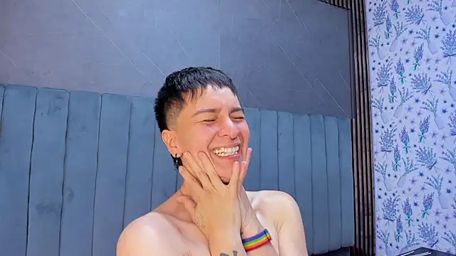 Snapshot of _Hannah_Hot chatting on 02.20.26 Hannah Hot online show from 02.20.26