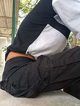 OmeningFurorji online show from 10.20.25