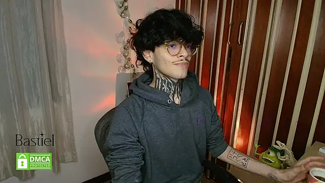 Mihail leroy online show from 09.19.25