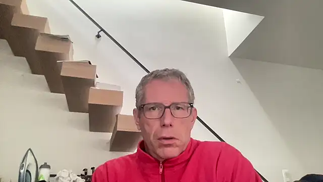 Snapshot of choupipat1 chatting on 10.30.25 choupipat1 online show from 10.30.25