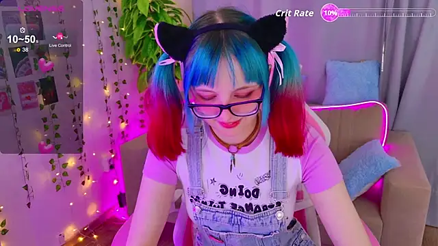 Snapshot of CoralineYoung chatting on 10.15.25 CoralineYoung online show from 10.15.25