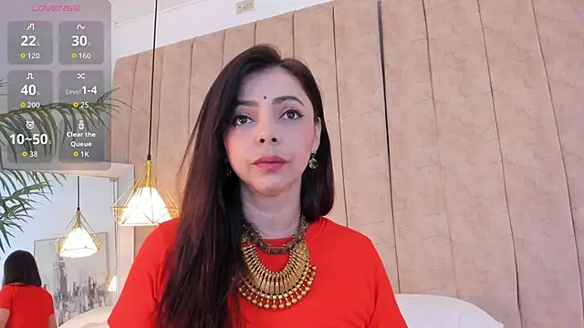 Snapshot of Anantaa_ chatting on 12.14.25 Anantaa online show from 12.14.25