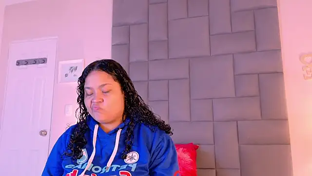 KITY HILL online show from 10.02.25