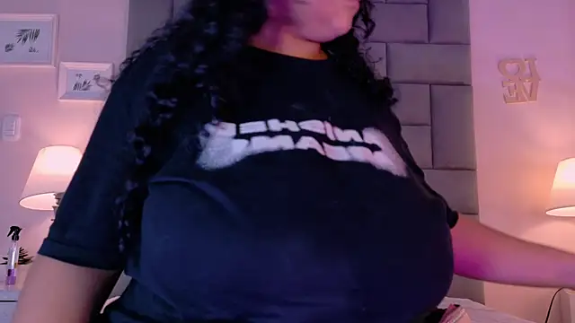 KITY HILL online show from 10.13.25