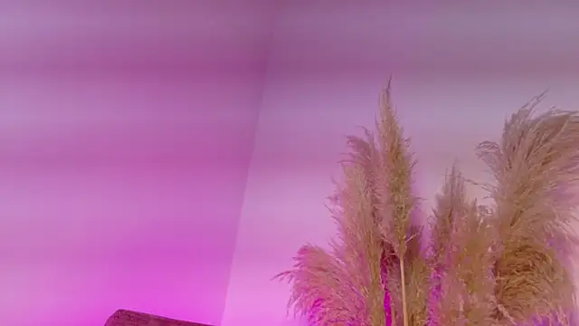 KITY HILL online show from 01.12.26