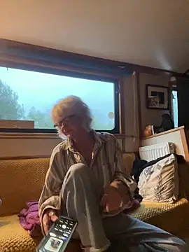 ladyboatlady online show from 09.15.25