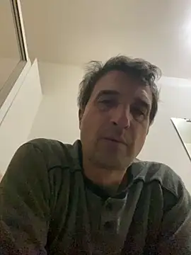 Snapshot of sasatimido chatting on 03.17.26 sasatimido online show from 03.17.26