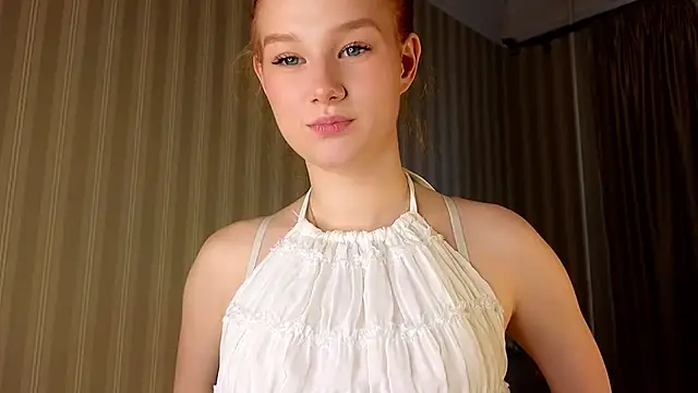 Snapshot of Juuulia_ chatting on 05.22.26 Juuulia online show from 05.22.26