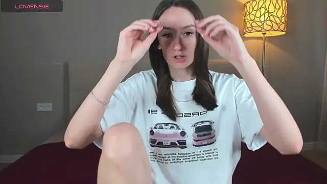 cutienaughtygirl online show from 04.16.26