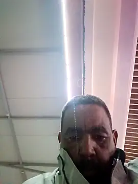 Snapshot of Bob_black chatting on 03.09.26 Bob black online show from 03.09.26