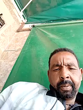 Snapshot of Bob_black chatting on 03.20.26 Bob black online show from 03.20.26