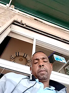 Snapshot of Bob_black chatting on 03.23.26 Bob black online show from 03.23.26