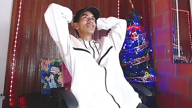 briamhoconor xh online show from 12.20.25