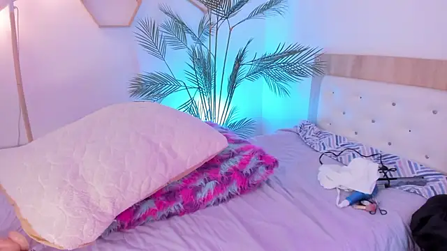 Hadid Jimenez  online show from 03.09.26