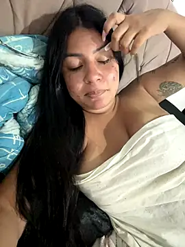 julianamascarada online show from 09.24.25