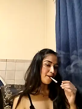 Snapshot of cute_indianxo chatting on 05.04.26 cute indianxo online show from 05.04.26