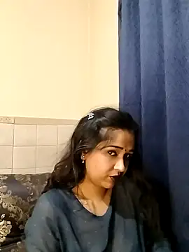 Snapshot of cute_indianxo chatting on 06.15.26 cute indianxo online show from 06.15.26