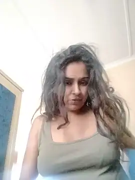 Snapshot of cute_indianxo chatting on 06.19.26 cute indianxo online show from 06.19.26