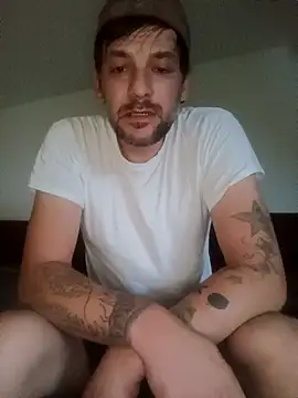 Snapshot of a7ex chatting on 09.22.25 a7ex online show from 09.22.25