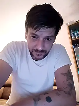 Snapshot of a7ex chatting on 09.24.25 a7ex online show from 09.24.25