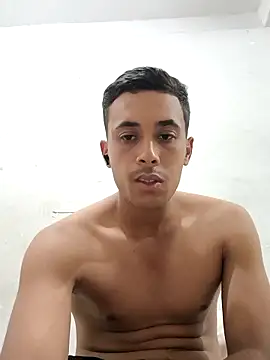 Snapshot of Naymik911 chatting on 10.02.25 Naymik911 online show from 10.02.25