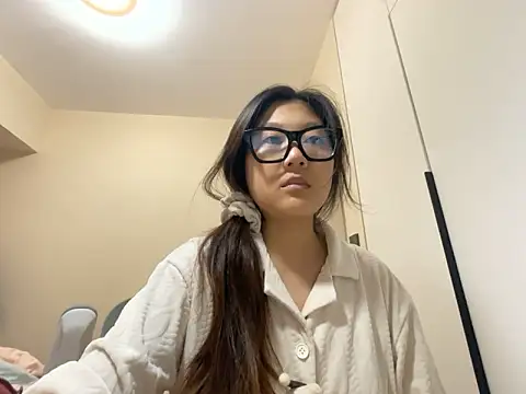 xena0501 online show from 11.26.25