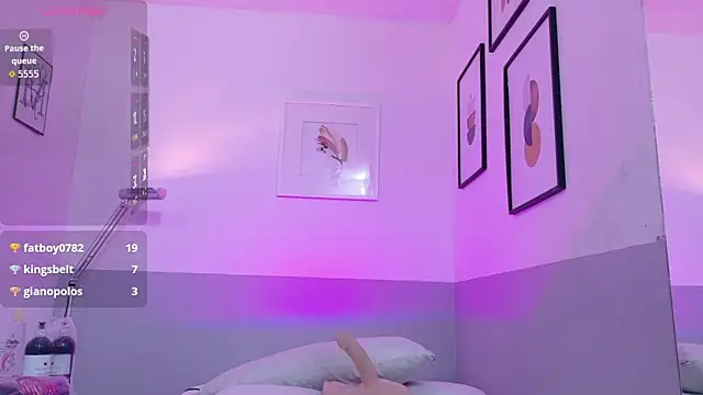 cutepetitee online show from 03.24.26