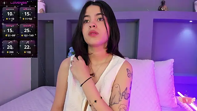 MaiaaCandy online show from 10.16.25