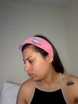 AmaiaSalvatore online show from 09.14.25