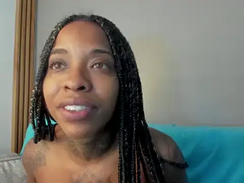 Pauline Fox online show from 09.28.25